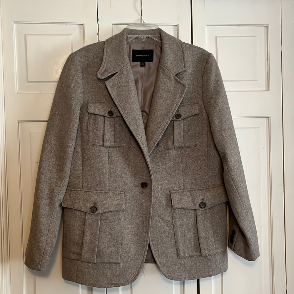 Banana Republic Factory Herringbone Blazer EUC size 16